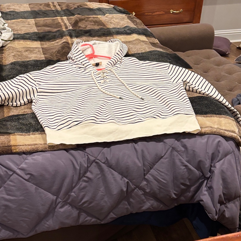 Universal Thread Black and White Striped Hoodie